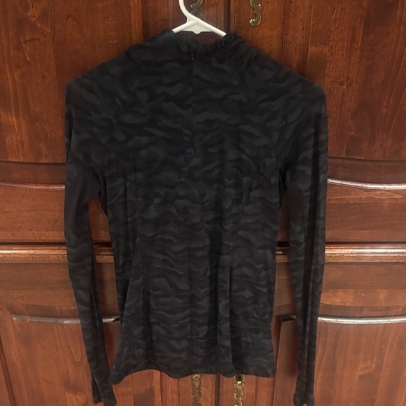 lululemon athletica Tops - Lululemon hooded 1/2 zip camo